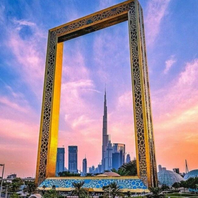 The World's Biggest Photo Frame Dubai