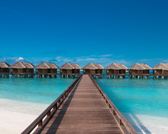 Sheraton Maldives Full Moon Resort & Sp